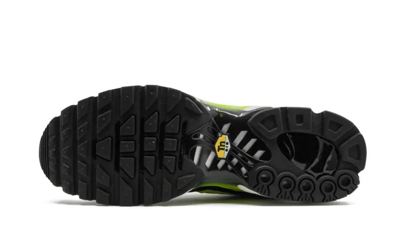 Nike Air Max Air Max Plus 'Black Volt'